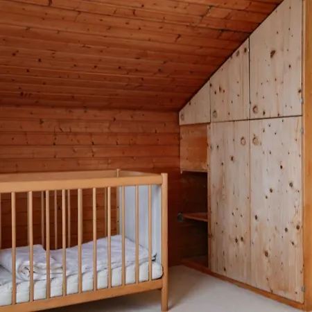 Berghof Arnika Aparthotel *